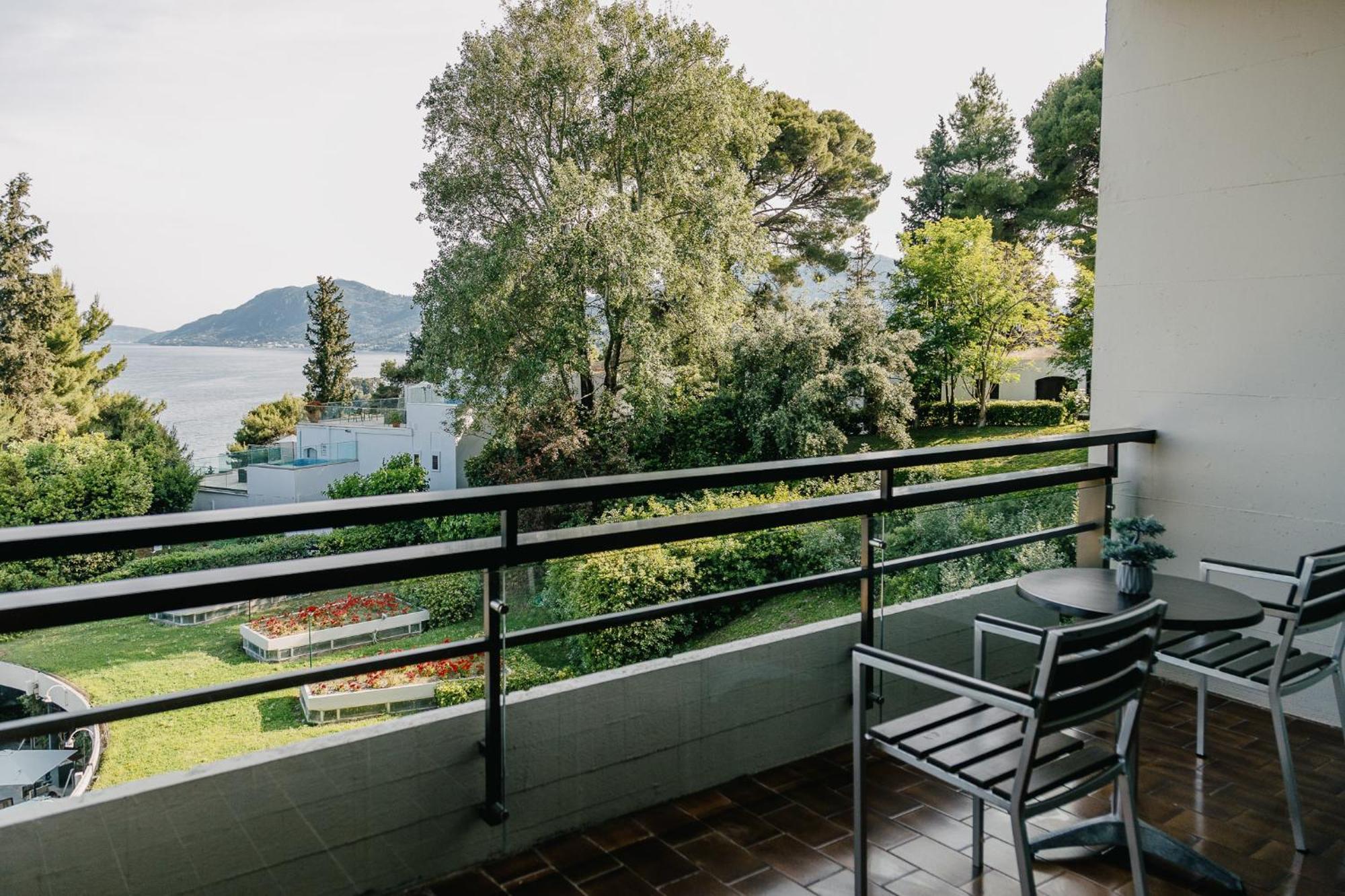 Corfu Holiday Palace Perama  Exterior photo A balcony
